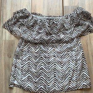 Excellent Condition WHBM XS brown/white/gold top